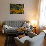 ruhige, ganze Wohnung SISSI in Zentrumsnähe