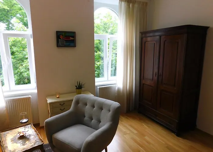 ruhige, ganze Wohnung SISSI in Zentrumsnähe