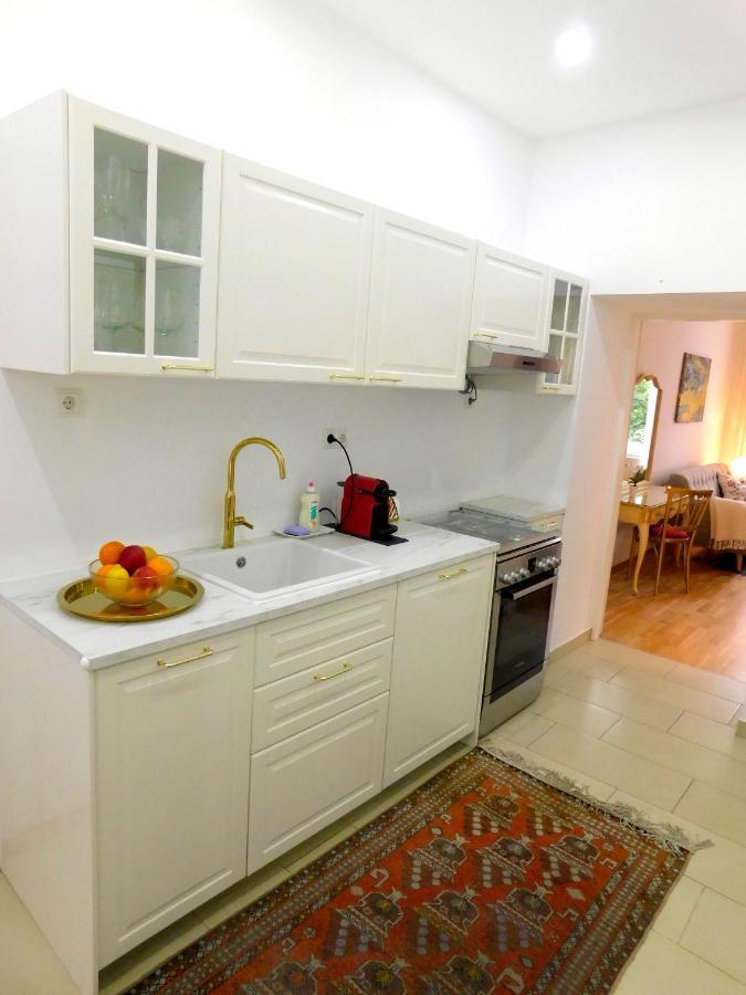 Ruhige, Ganze Sissi In Zentrumsnähe Apartment Wien